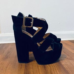 Women’s chunky wedges